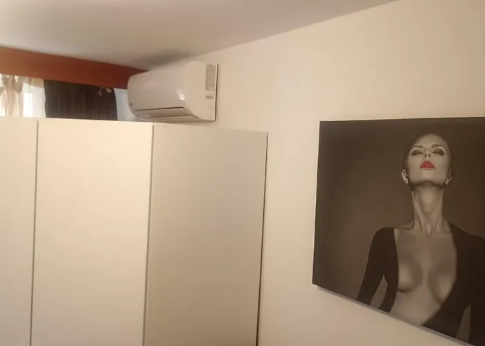 Nicole Magic Apartment- Apartment